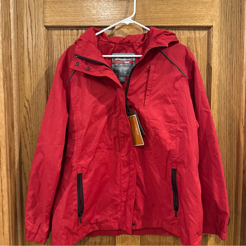 Eddie Bauer WeatherEdge Scarlet Red Hooded Jacket NWT. Size XL